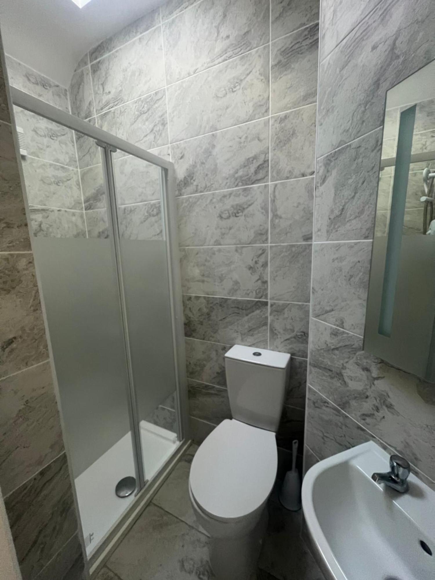 Avonbeg Cottages 2 Bed 1 Bath Accommodate 3 Guests ラスドラム エクステリア 写真