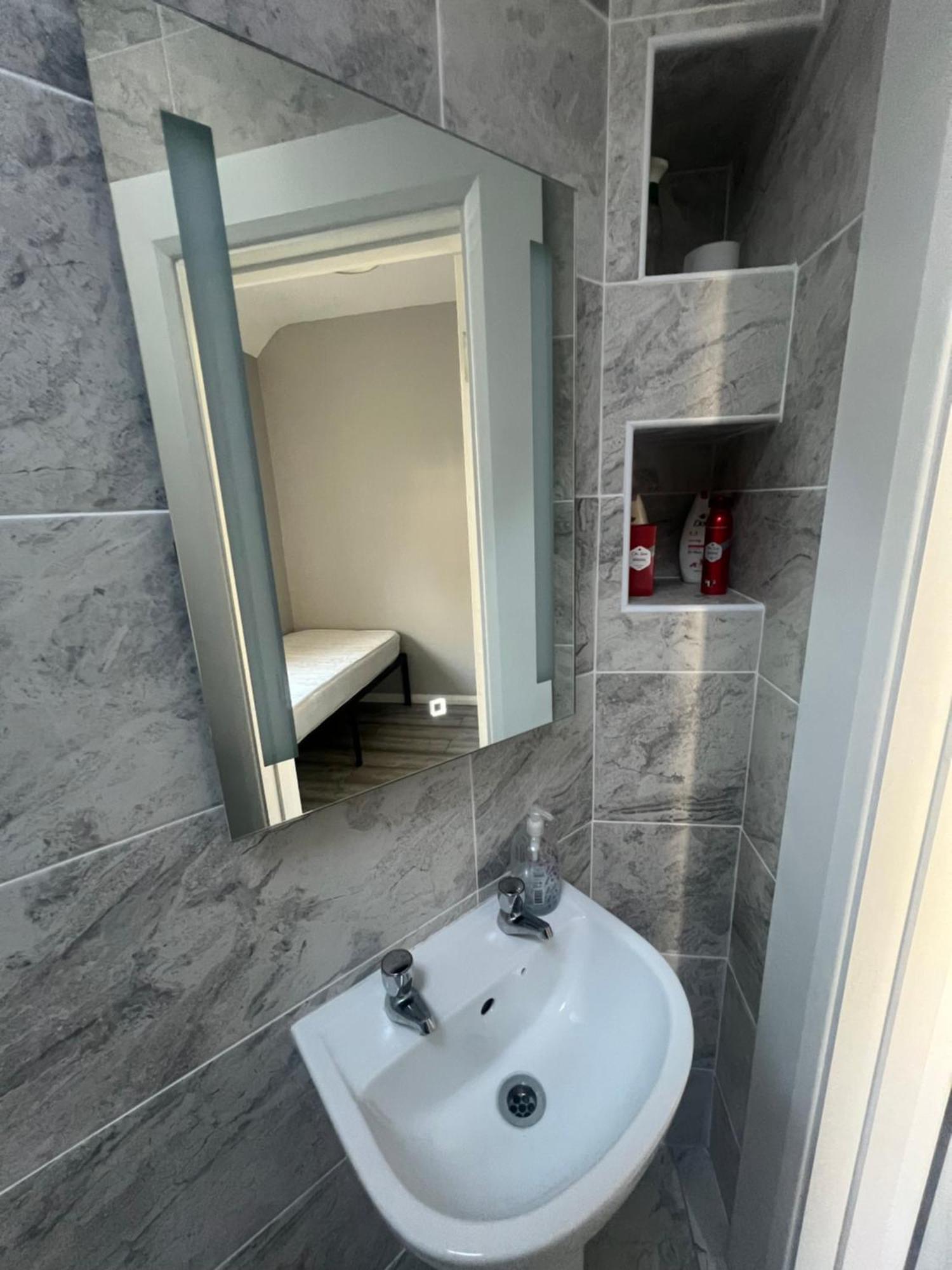 Avonbeg Cottages 2 Bed 1 Bath Accommodate 3 Guests ラスドラム エクステリア 写真